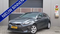 Grijs Gebruikt 2022 Kia Ceed Hatchback | € 21.995 (Goede deal)