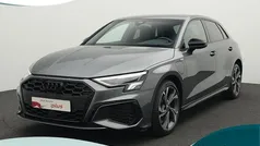 Grijs Gebruikt 2022 Audi A3 Sportback Competition Hatchback | € 33.800 (Eerlijke prijs)