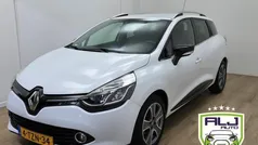 Wit Gebruikt 2014 Renault Clio GrandTour Stationwagen | € 7.377 (Eerlijke prijs)