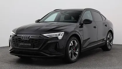 Occasion 2023 Audi Q8 e-tron S-Line SUV | € 53.500 (Eerlijke prijs)