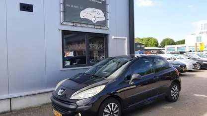 Occasion Peugeot 207 95 PK (69 kW) 2008 Hatchback