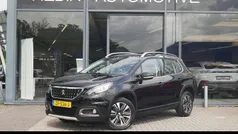 Zwart Gebruikt 2019 Peugeot 2008 Allure SUV | € 12.945 (Super prijs)
