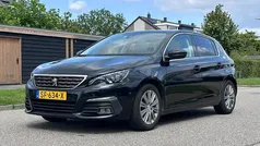 Zwart Gebruikt 2018 Peugeot 308 Allure Hatchback | € 7.950 (Goede deal)
