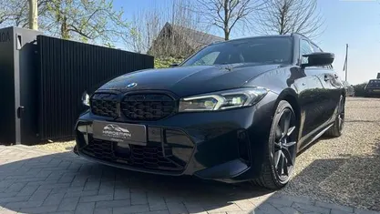 Zwart Gebruikt 2022 BMW M340 Comfort Edition Sedan | € 61.950 (Eerlijke prijs)