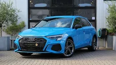 Blauw Gebruikt 2021 Audi A3 Sportback S-Line Hatchback | € 31.975 (Eerlijke prijs)