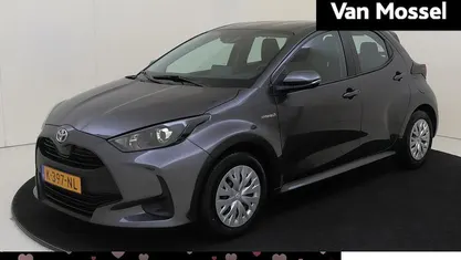 Occasion 2021 Toyota Yaris Hybrid Active Hatchback | € 19.935 (Super prijs)