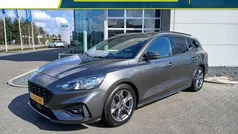 Grijs metallic Gebruikt 2019 Ford Focus Business Edition Stationwagen | € 20.985 (Eerlijke prijs)