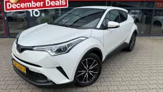 Gebruikt 2018 Toyota C-HR Executive SUV | € 18.600 (Eerlijke prijs)