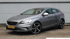 Gebruikt 2018 Volvo V40 Business Edition Stationwagen | € 19.645 (Eerlijke prijs)