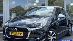 Zwart, metallic lak Gebruikt 2018 DS Automobiles DS3 So Chic Hatchback | € 9.950 (Eerlijke prijs)