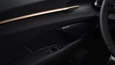 , metallic lak Gebruikt 2024 Cupra Terramar VZ SUV | € 52.440 (Eerlijke prijs)