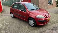 Rood Gebruikt 2003 Citroën C3 Prestige Hatchback | € 1.950 (Eerlijke prijs)