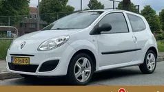 Wit Gebruikt 2009 Renault Twingo Authentique Hatchback | € 2.300 (Eerlijke prijs)