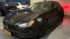 Zwart, metallic lak Gebruikt 2013 Maserati Ghibli Coupé | € 22.995 (Goede deal)