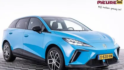 Blauw Occasion 2023 MG MG4 EV Luxury Hatchback | € 19.899 (Goede deal)