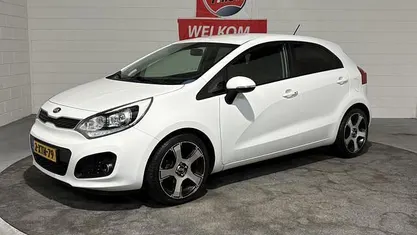 Occasion 2014 Kia Rio Hatchback | € 6.995 (Eerlijke prijs)
