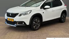 Wit Gebruikt 2018 Peugeot 2008 Allure SUV | € 14.095 (Eerlijke prijs)