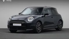 Grijs Gebruikt 2024 Mini Cooper SE Hatchback | € 34.440 (Super prijs)