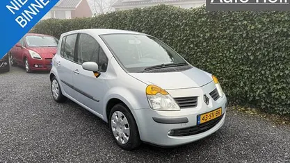 Gebruikt 2005 Renault Modus Authentique MPV | € 1.445 (Goede deal)