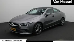 Grijs Gebruikt 2020 Mercedes CLA200 Business Sedan | € 26.900 (Goede deal)