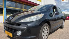 Zwart Gebruikt 2009 Peugeot 207 Hatchback | € 3.499 (Eerlijke prijs)