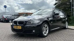 Zwart Gebruikt 2011 BMW 318 Luxury Line Stationwagen | € 6.950 (Eerlijke prijs)