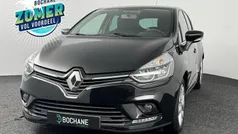 Zwart Gebruikt 2019 Renault Clio IV LIMITED Hatchback | € 12.195 (Eerlijke prijs)
