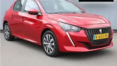 Rood Gebruikt 2020 Peugeot 208 Active Hatchback | € 13.795 (Eerlijke prijs)