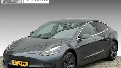 Gebruikt 2019 Tesla Model 3 Long Range AWD Sedan | € 19.900 (Eerlijke prijs)