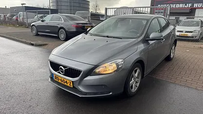 Occasion Volvo V40 Inscription 120 PK (88 kW) 2017 Grijs Hatchback