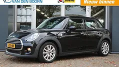 Gebruikt 2015 Mini Cooper Hatchback | € 12.950 (Eerlijke prijs)