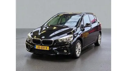 Zwart (metallic) Gebruikt 2015 BMW 218 Stationwagen | € 5.999 (Goede deal)