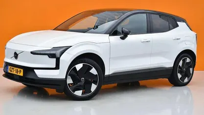 Occasion 2025 Volvo EX30 Plus SUV | € 35.895 (Eerlijke prijs)