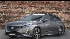 Grijs, metallic lak Gebruikt 2022 Peugeot 308 GT Stationwagen | € 24.445 (Eerlijke prijs)