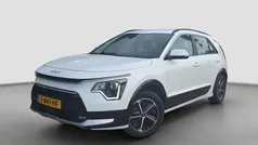 Wit Gebruikt 2024 Kia Niro SUV | € 29.935 (Super prijs)