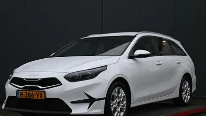 Occasion Kia Ceed 2022 Wit Hatchback