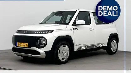 Wit Occasion 2025 Hyundai Inster Hatchback | € 26.190 (Eerlijke prijs)