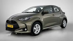 Groen Gebruikt 2024 Toyota Yaris Hybrid Active Hatchback | € 23.449 (Eerlijke prijs)