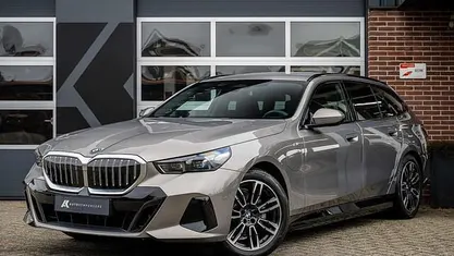 Occasion 2025 BMW 530e M Sport Stationwagen | € 61.950 (Goede deal)
