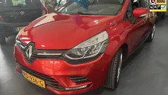 Rood Gebruikt 2017 Renault Clio IV Zen Hatchback | € 9.750 (Eerlijke prijs)