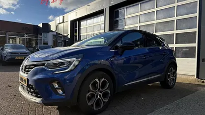 Blauw Gebruikt 2022 Renault Captur Intens SUV | € 22.490 (Goede deal)