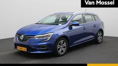 Blauw Gebruikt 2023 Renault Mégane GrandTour Equilibre Stationwagen | € 21.925 (Eerlijke prijs)