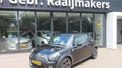 Zwart Gebruikt 2012 Mini ONE Hatchback | € 3.900 (Eerlijke prijs)