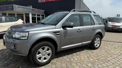 Grijs Gebruikt 2014 Land Rover Freelander 2 SE SUV | € 12.950 (Eerlijke prijs)