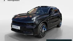 Zwart Gebruikt 2022 Lynk & Co 01 SUV | € 25.945 (Eerlijke prijs)