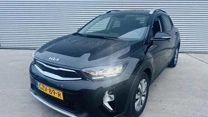 Occasion 2025 Kia Stonic SUV | € 25.350 (Eerlijke prijs)
