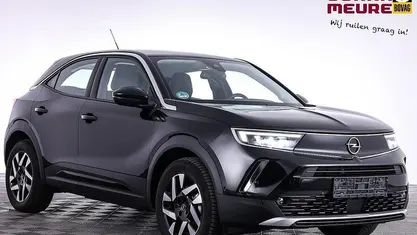 Zwart Gebruikt 2023 Opel Mokka-e Elegance SUV | € 19.990 (Eerlijke prijs)