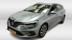 Grijs, metallic lak Gebruikt 2021 Renault Mégane GrandTour Edition One Stationwagen | € 17.200 (Eerlijke prijs)