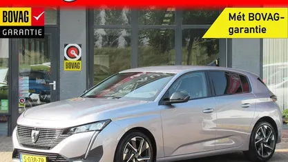 Grijs Gebruikt 2023 Peugeot 308 Allure Hatchback | € 22.900 (Eerlijke prijs)