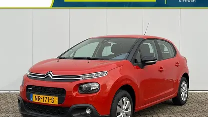 Oranje Gebruikt 2017 Citroën C3 Feel Hatchback | € 8.790 (Eerlijke prijs)